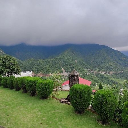 Hotel The Bohemian Casa Dehradun Esterno foto
