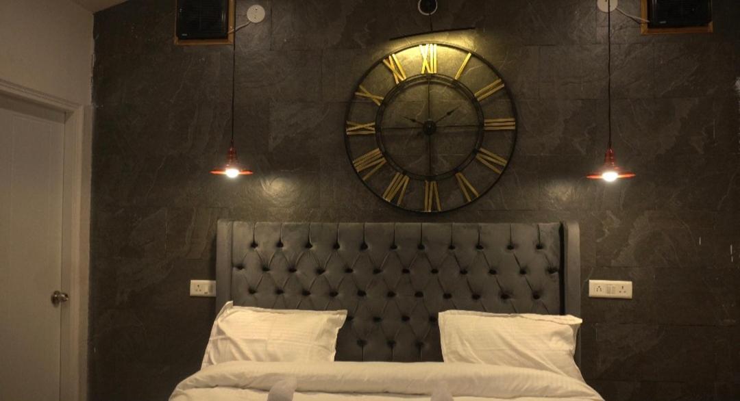 Hotel The Bohemian Casa Dehradun Esterno foto